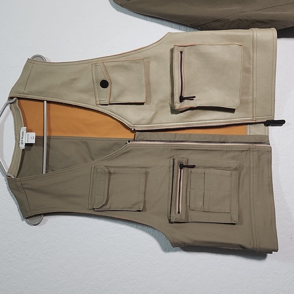 Used True Religion Jacket and Vest Set. Fantastic condition. Super dope colors! - Picture 15 of 16